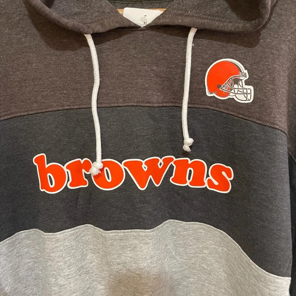 NWT! Women’s Cleveland Browns football brown/gray hoodie sweatshirt Size XL - Picture 2 of 5